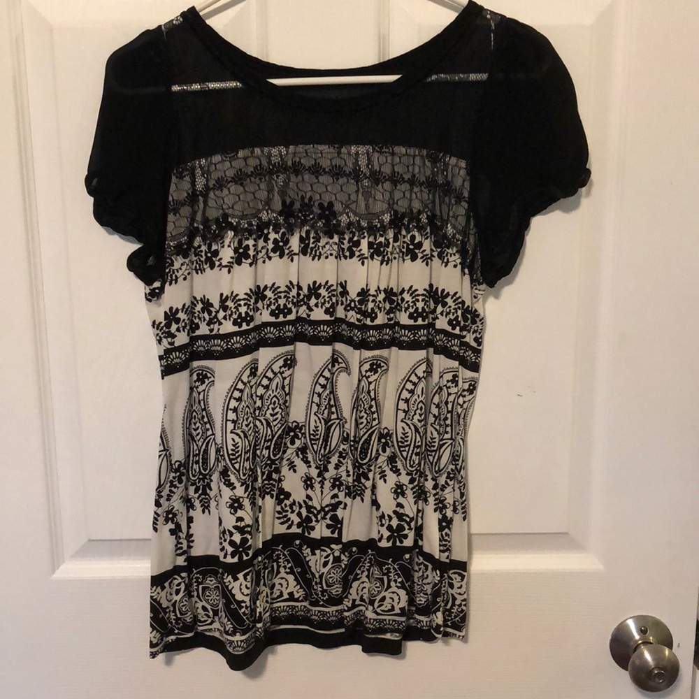 Slinky lace accent top
